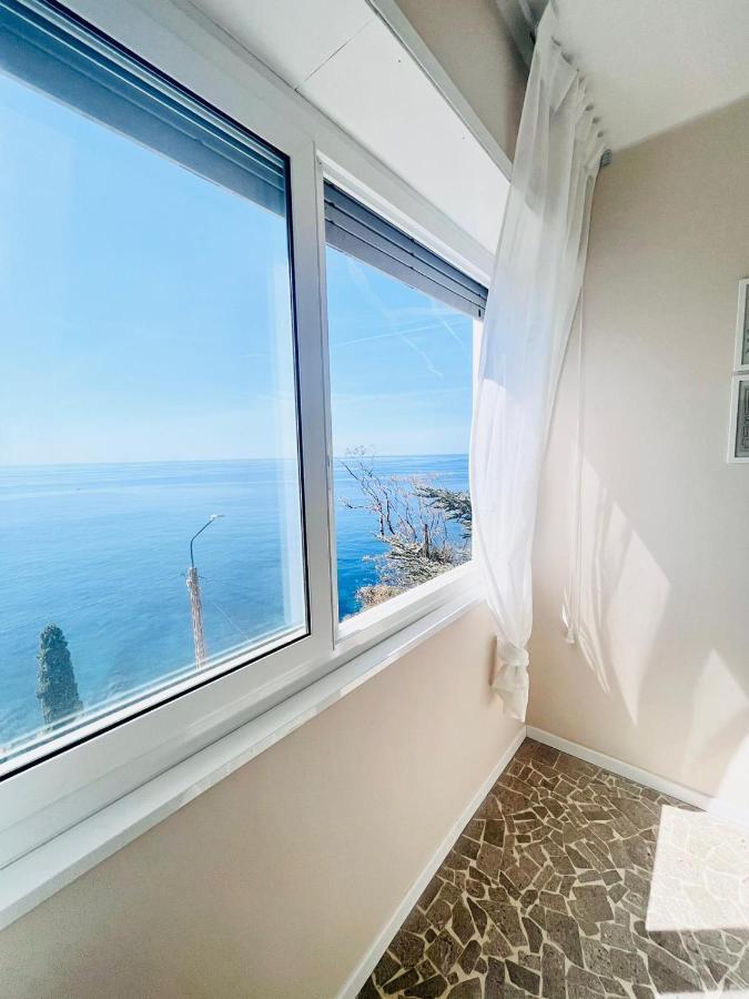 Suite Sunset 10 - Fronte Mare Sanremo Exterior photo